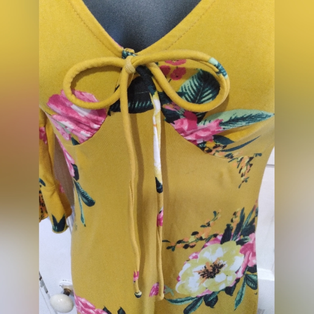 ❤️SALE ITEM Light weight mini dress - Picture 3 of 7